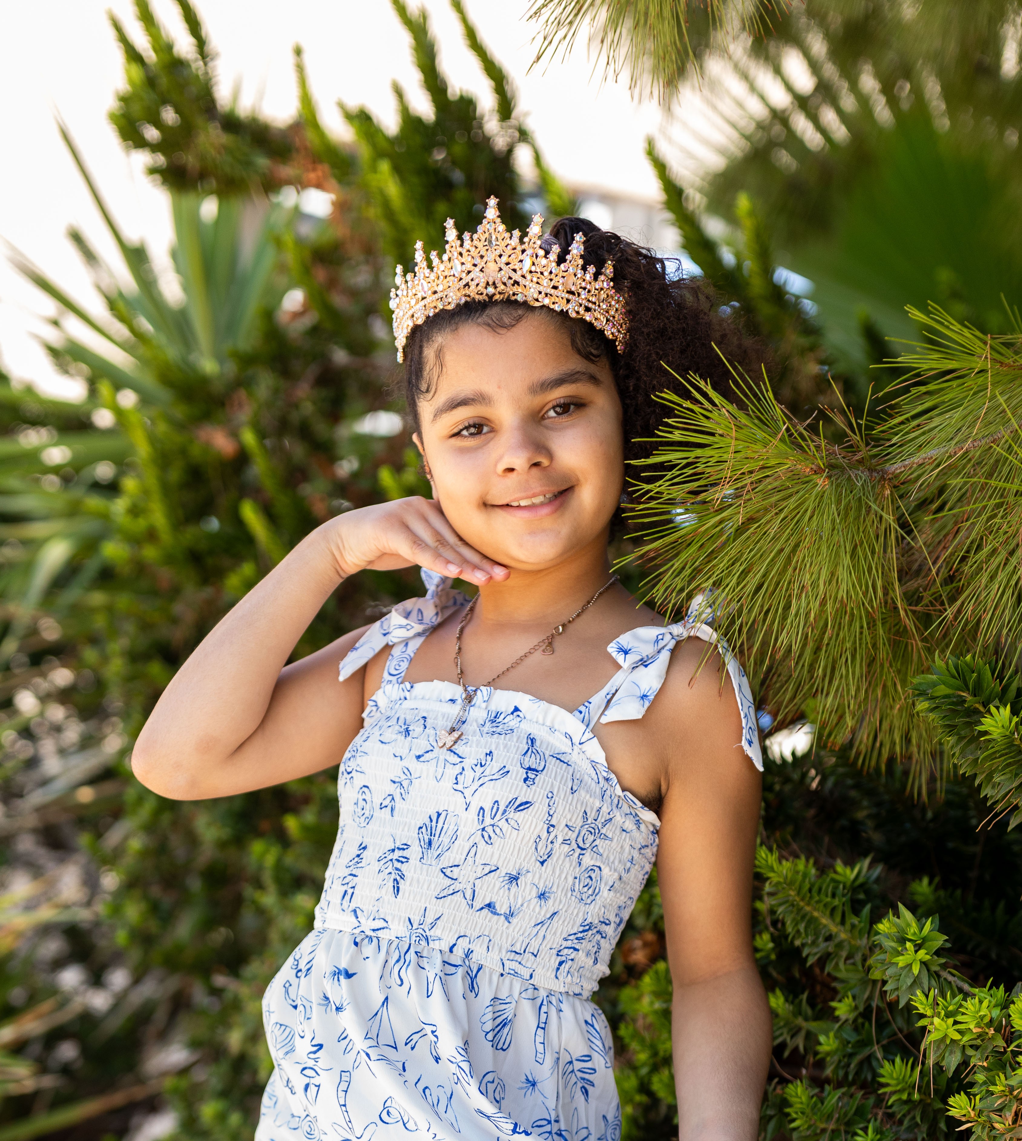 Adaleya posing